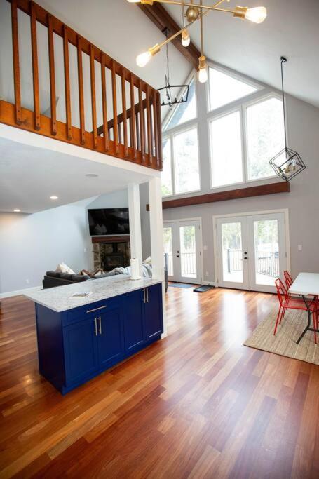 Little Gem Lodge Unique Mtn A-Frame W Hot Tub ブラックホーク エクステリア 写真
