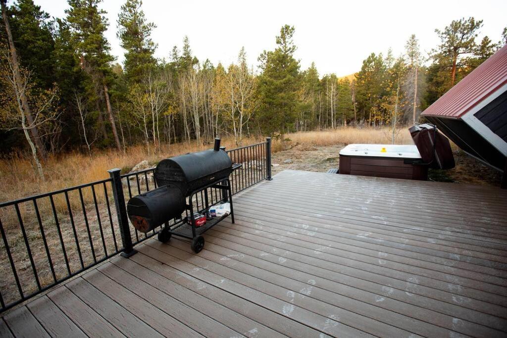 Little Gem Lodge Unique Mtn A-Frame W Hot Tub ブラックホーク エクステリア 写真
